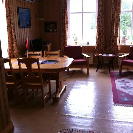 Διαμέρισμα Skrivargardens Gjesterom, Bygdaveien 156 *